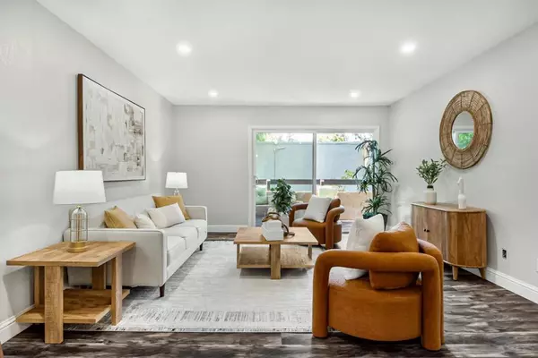 San Jose, CA 95123,310 Tradewinds DR #8