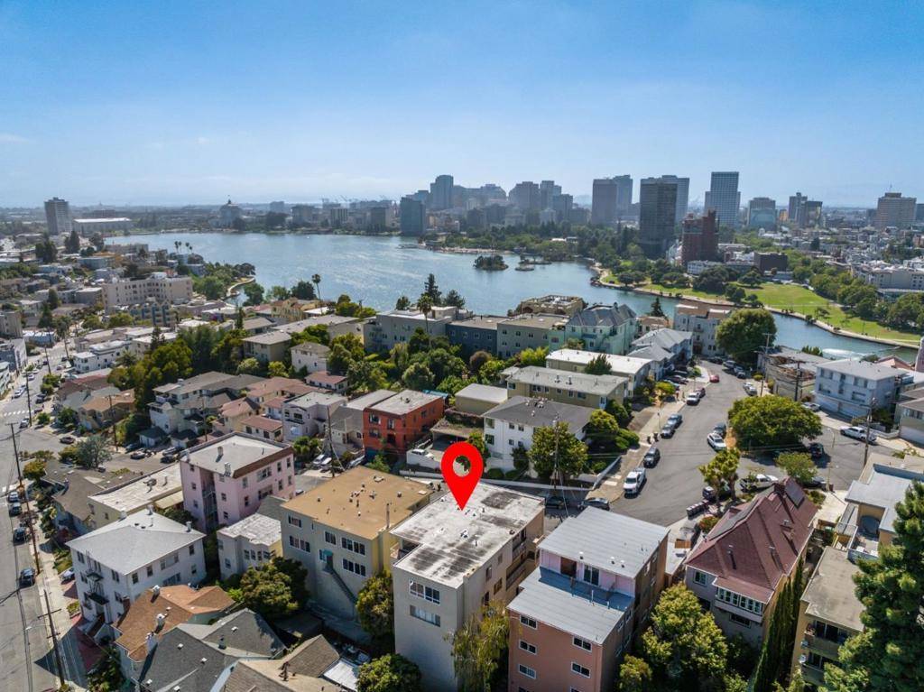 498 Capital ST, Oakland, CA 94610