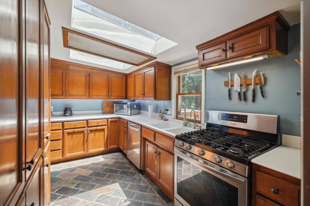 Felton, CA 95018,11033 Sequoia AVE