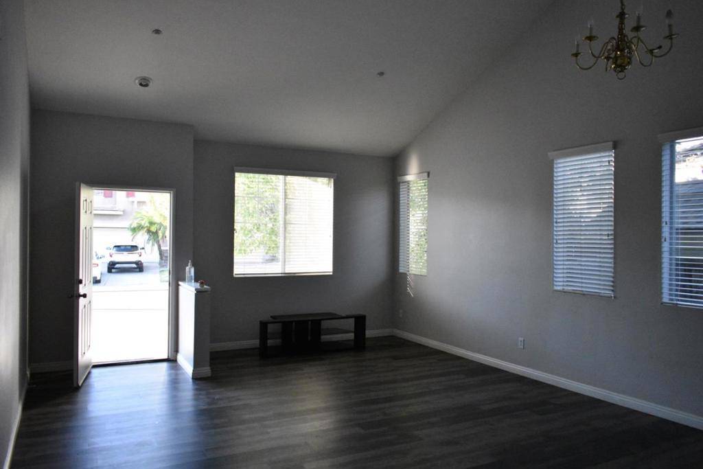 Riverside, CA 92507,1449 Haddington DR