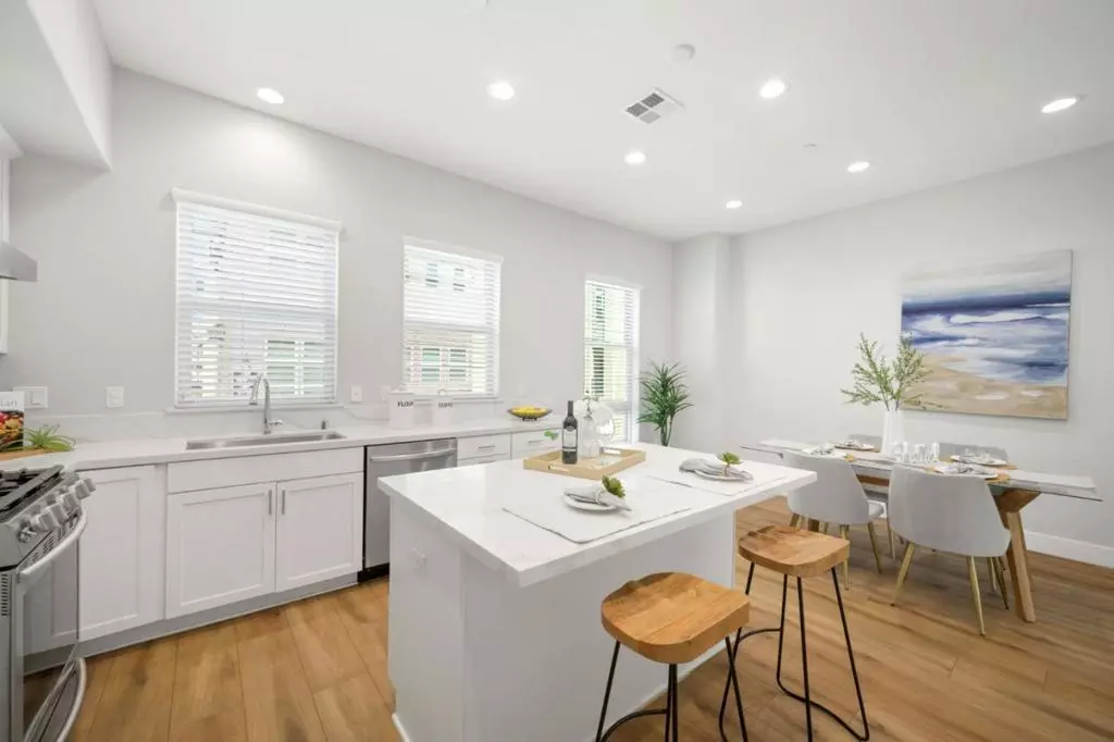 Milpitas, CA 95035,361 Montague EXPY