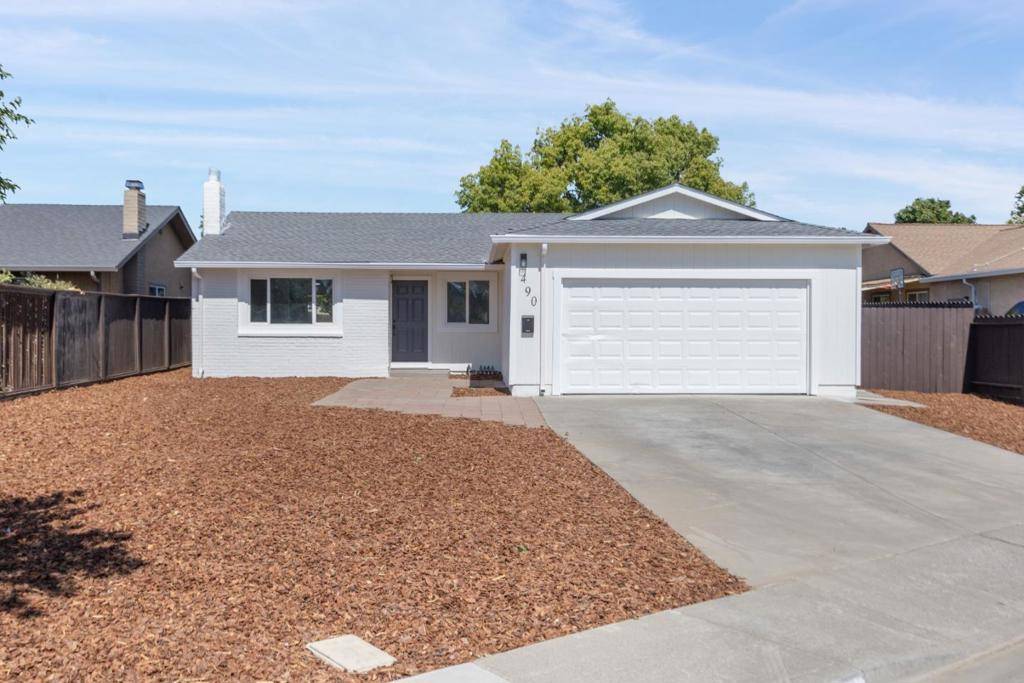 490 South CT, Dixon, CA 95620