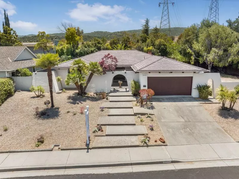 10407 Vista Knoll BLVD, Cupertino, CA 95014