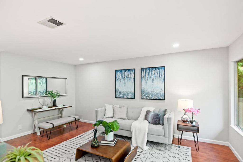 891 W California AVE #Y, Sunnyvale, CA 94086