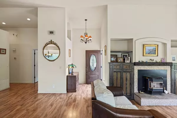 Salinas, CA 93908,453 Corral De Tierra RD