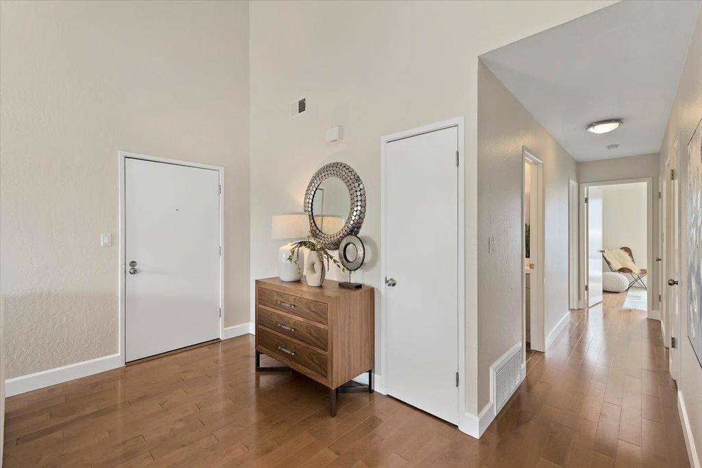 Half Moon Bay, CA 94019,444 Cypress AVE