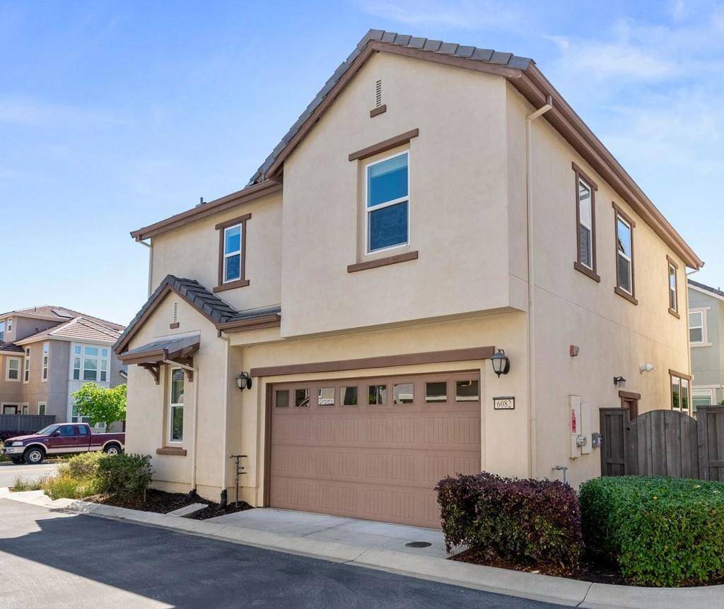 San Jose, CA 95123,6082 Charlotte DR