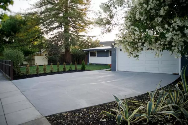 Palo Alto, CA 94303,795 E Charleston RD