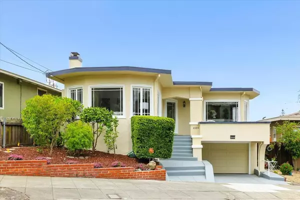Oakland, CA 94618,5555 Carlton ST