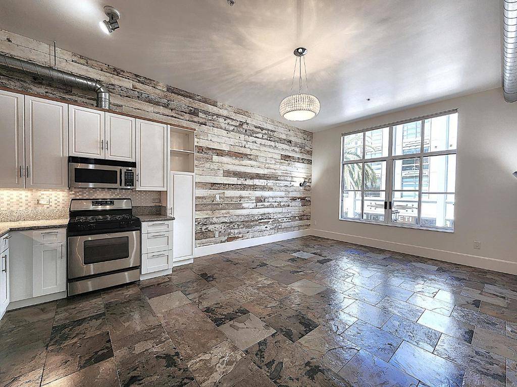 334 Santana ROW #247, San Jose, CA 95128