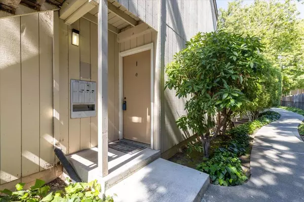 Santa Clara, CA 95051,976 Kiely BLVD #I