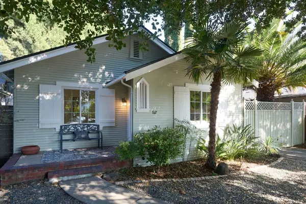 767 Calderon AVE, Mountain View, CA 94041