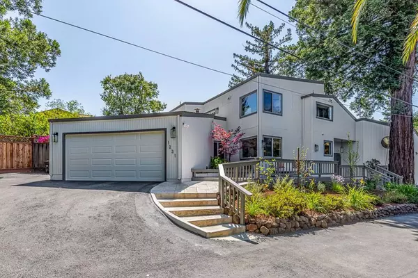 1231 Gronwall LN, Los Altos, CA 94024