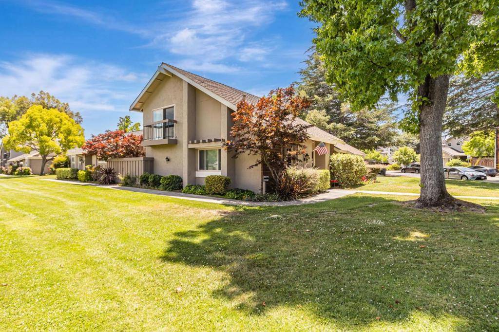 Los Gatos, CA 95032,15560 Camino Del Cerro