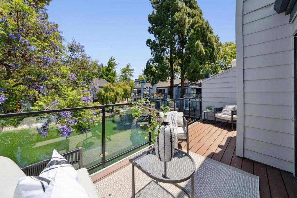 905 W Middlefield RD #924, Mountain View, CA 94043
