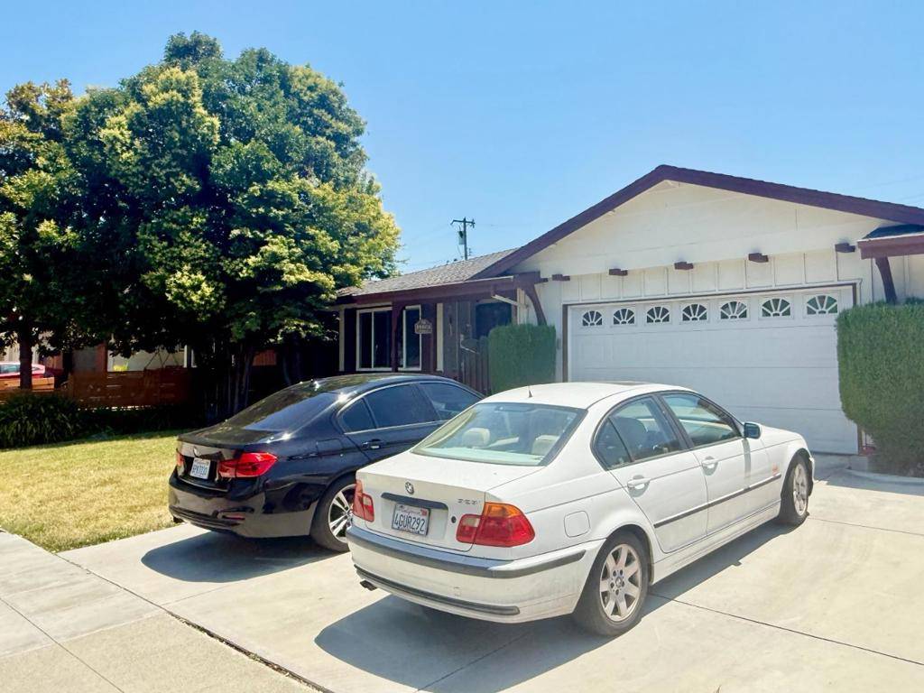 San Jose, CA 95123,764 El Sombroso DR