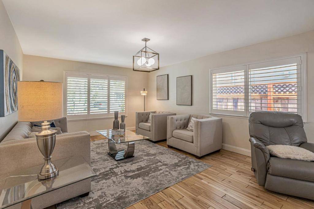 San Jose, CA 95124,5456 Del Oro DR