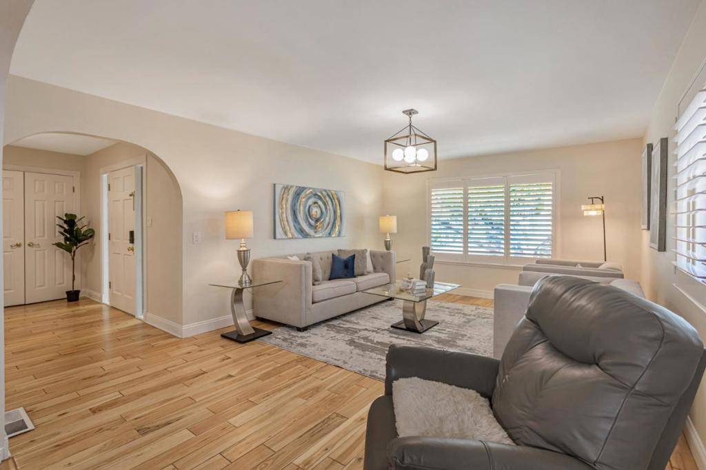 San Jose, CA 95124,5456 Del Oro DR