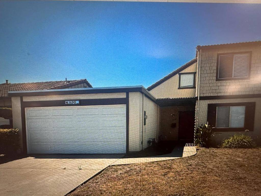 1690 Cherokee DR, Salinas, CA 93906