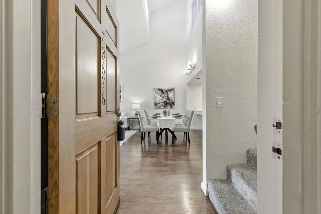 Cupertino, CA 95014,20676 Celeste CIR