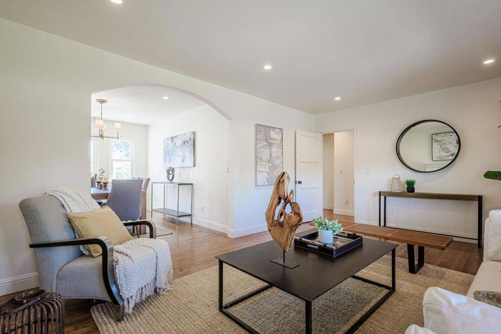 San Mateo, CA 94402,1525 Kalmia ST