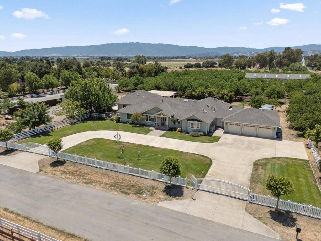 9885 Wilford WAY, Gilroy, CA 95020