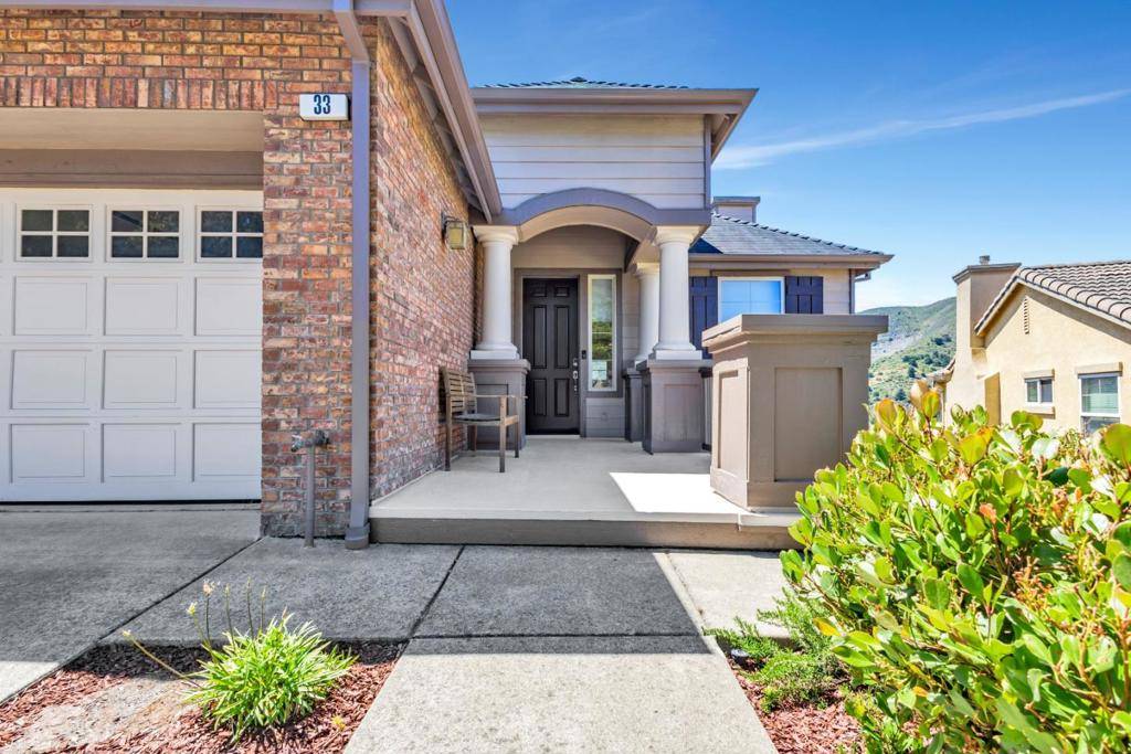 33 Lupine Valley CT, Brisbane, CA 94005