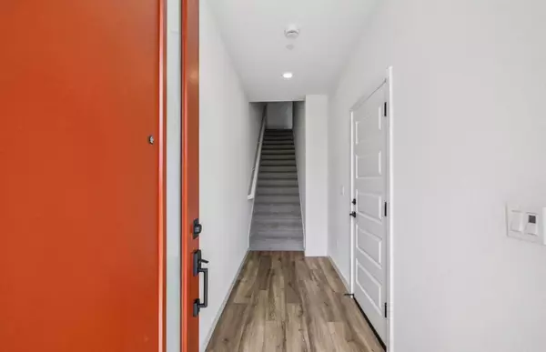 Milpitas, CA 95035,1377 California CIR