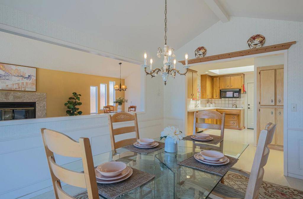 Salinas, CA 93901,322 Coleridge DR