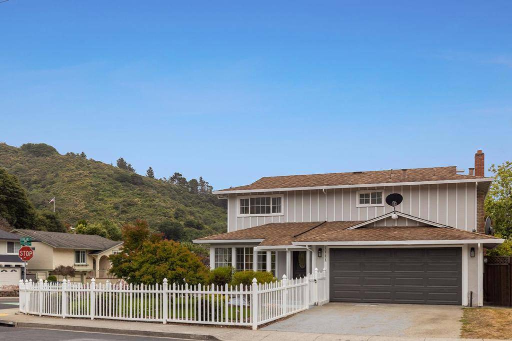 1001 Everglades DR, Pacifica, CA 94044