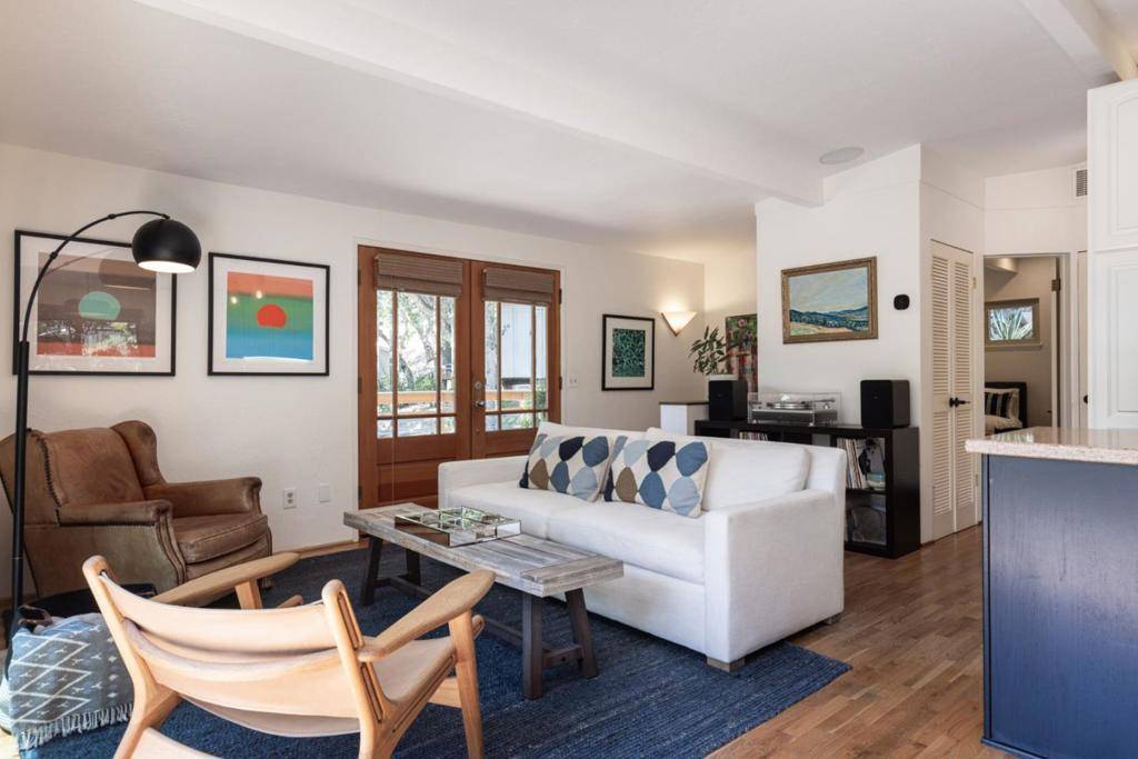 Carmel Valley, CA 93924,55 Paso Cresta