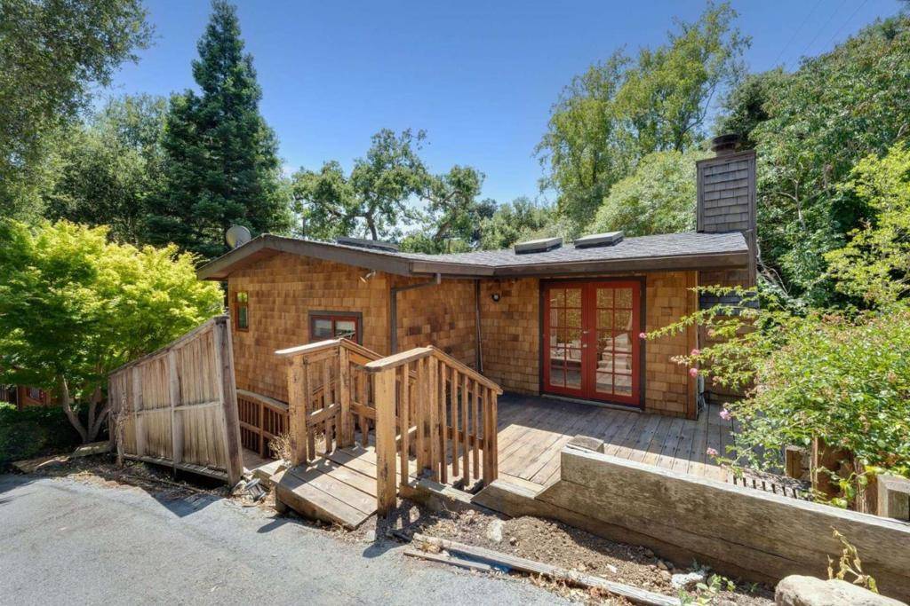 2513 Alpine RD, Menlo Park, CA 94025
