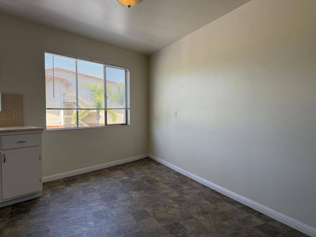 Redwood City, CA 94061,1401 Hess RD
