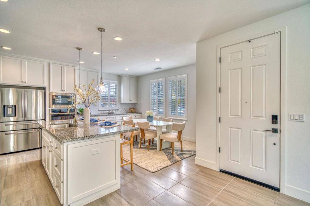 Marina, CA 93933,267 Sandy Gulch DR
