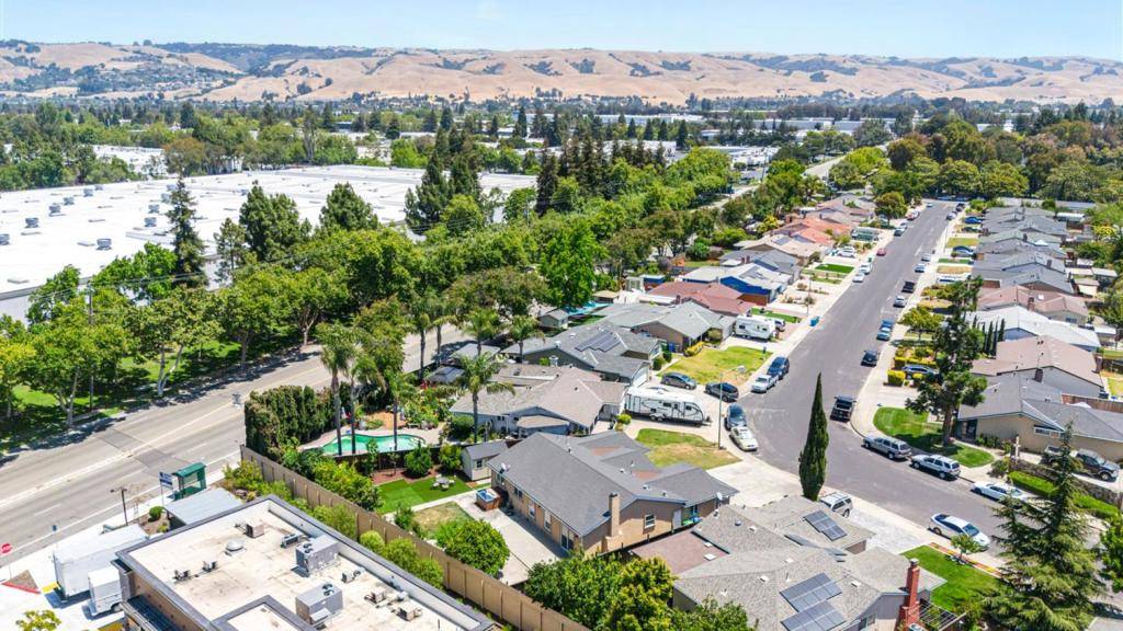 Union City, CA 94587,2686 Ascot WAY