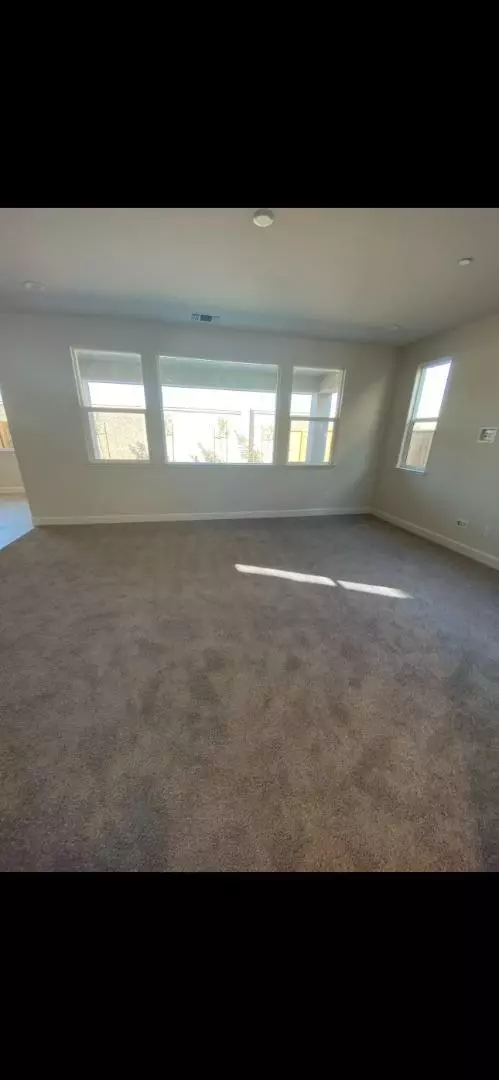 Hollister, CA 95023,755 Alicante DR