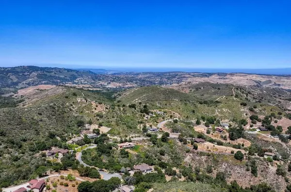 Salinas, CA 93908,15847 Pleasant Valley LN