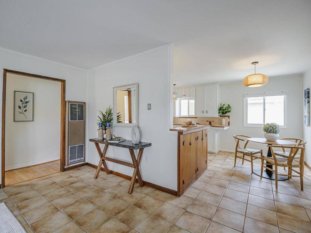 Santa Cruz, CA 95062,320 35th AVE