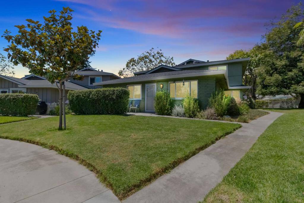 1435 Ruby CT #1, Capitola, CA 95010
