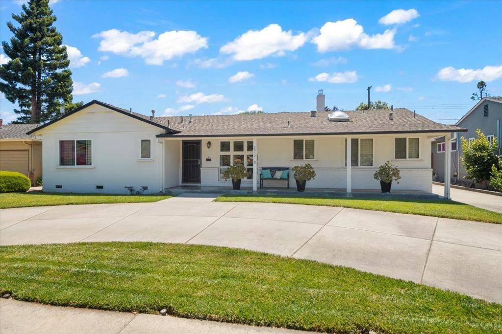 San Jose, CA 95128,2032 W Hedding ST