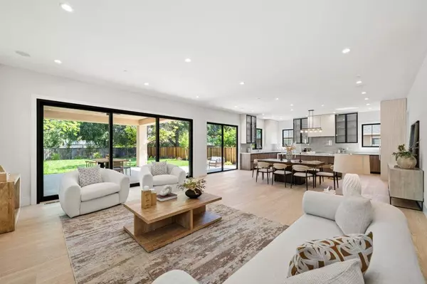 Campbell, CA 95008,615 Chapman DR