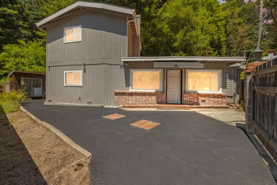 155 Teilh DR, Boulder Creek, CA 95006
