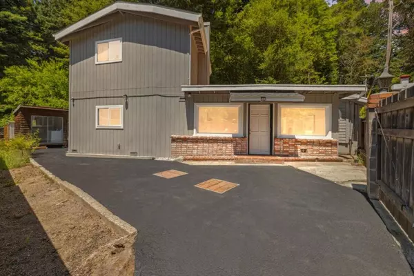 155 Teilh DR, Boulder Creek, CA 95006