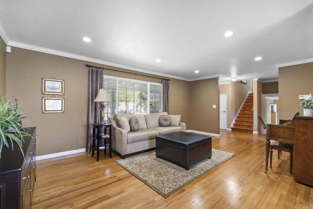 San Jose, CA 95136,488 Churchill Park DR