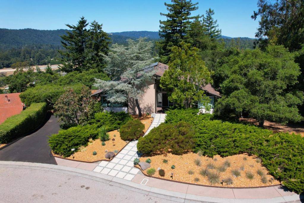 21 Kite Hill RD, Santa Cruz, CA 95060