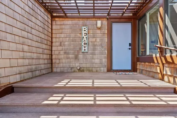 Moss Landing, CA 95039,160 Monterey Dunes WAY