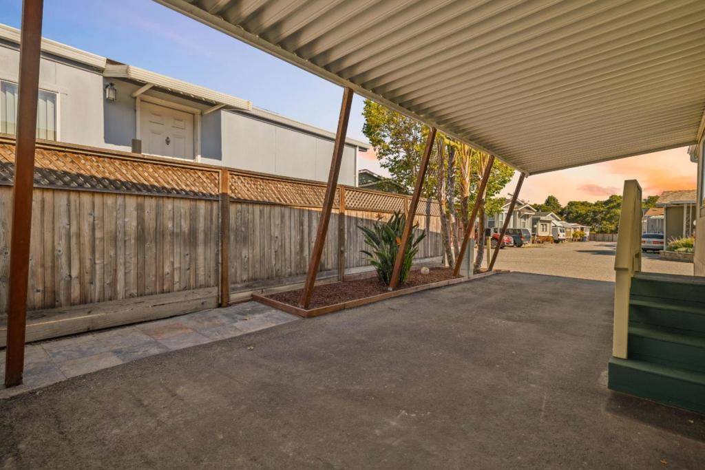 Aptos, CA 95003,2711 Mar Vista Dr