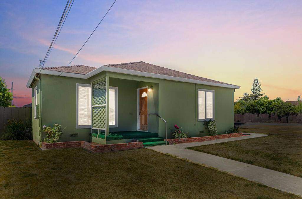 545 Towt ST, Salinas, CA 93905