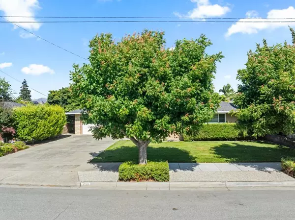 Hollister, CA 95023,1781 Prune ST