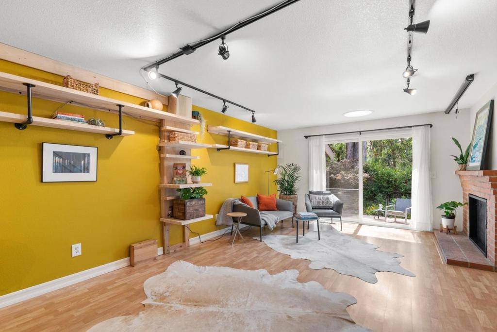 Soquel, CA 95073,2878 Lindsay LN
